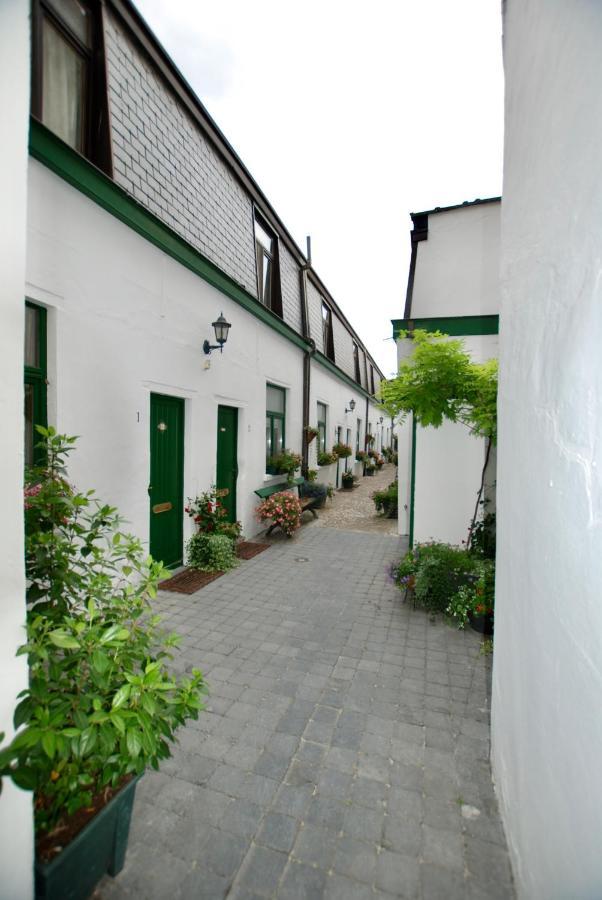 Apartamento Historical Miniature House In The Heart Of Amberes Exterior foto