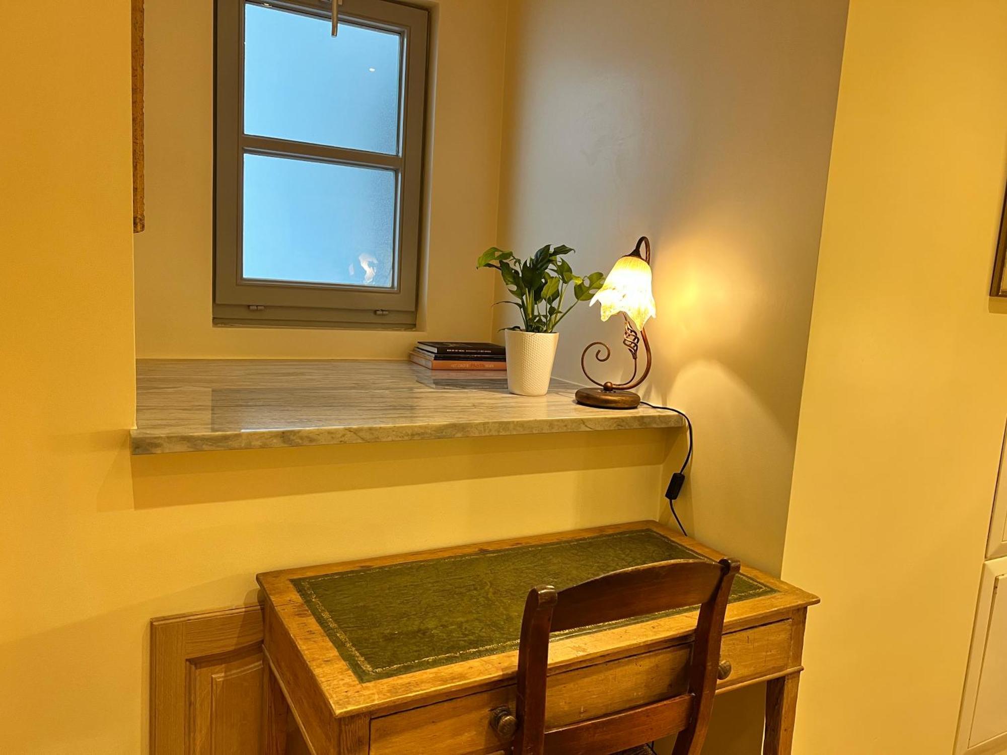 Apartamento Historical Miniature House In The Heart Of Amberes Exterior foto