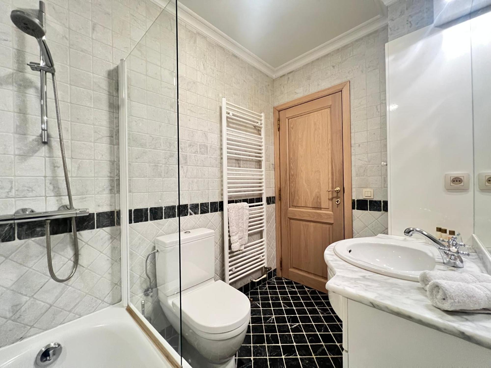 Apartamento Historical Miniature House In The Heart Of Amberes Exterior foto